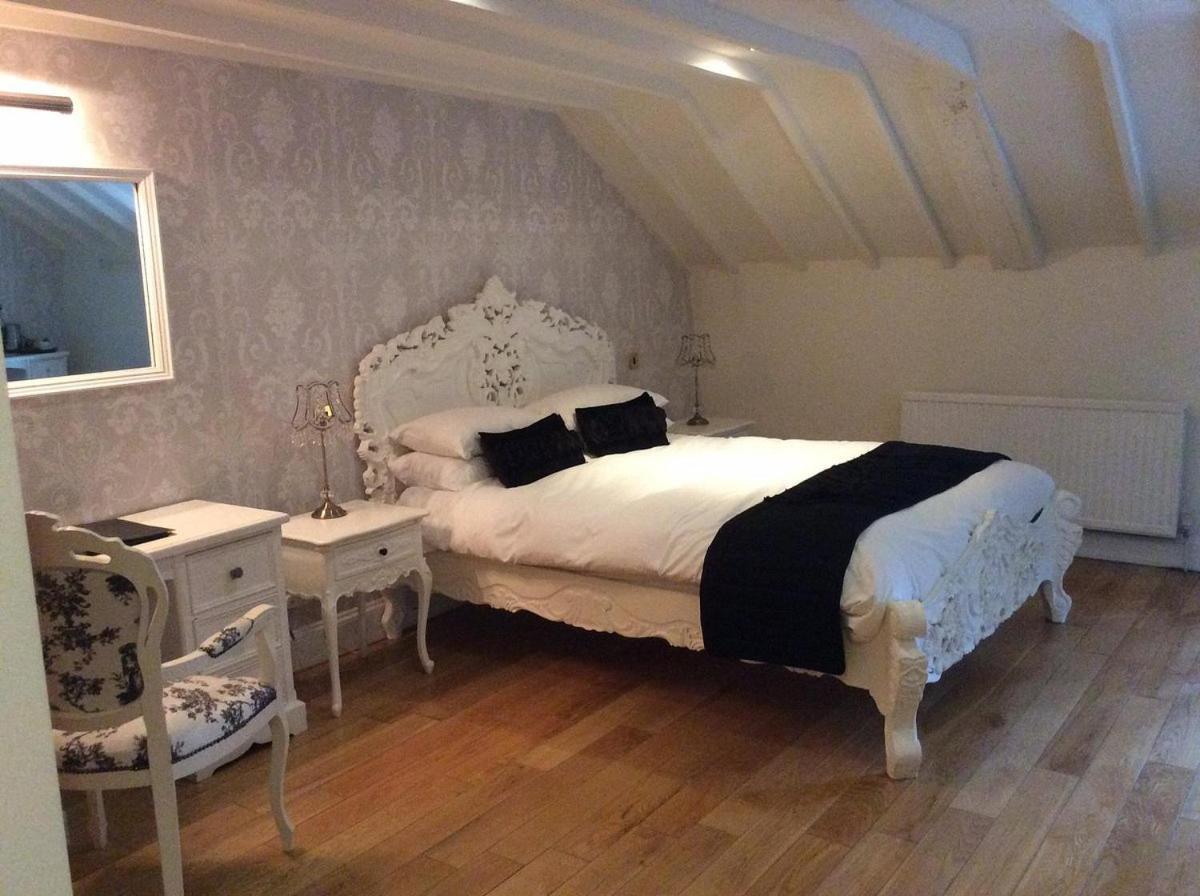 שפטון מאלט Thatched Cottage מראה חיצוני תמונה