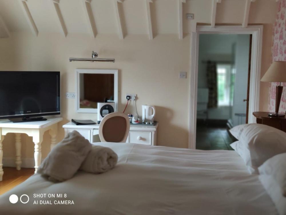 שפטון מאלט Thatched Cottage מראה חיצוני תמונה